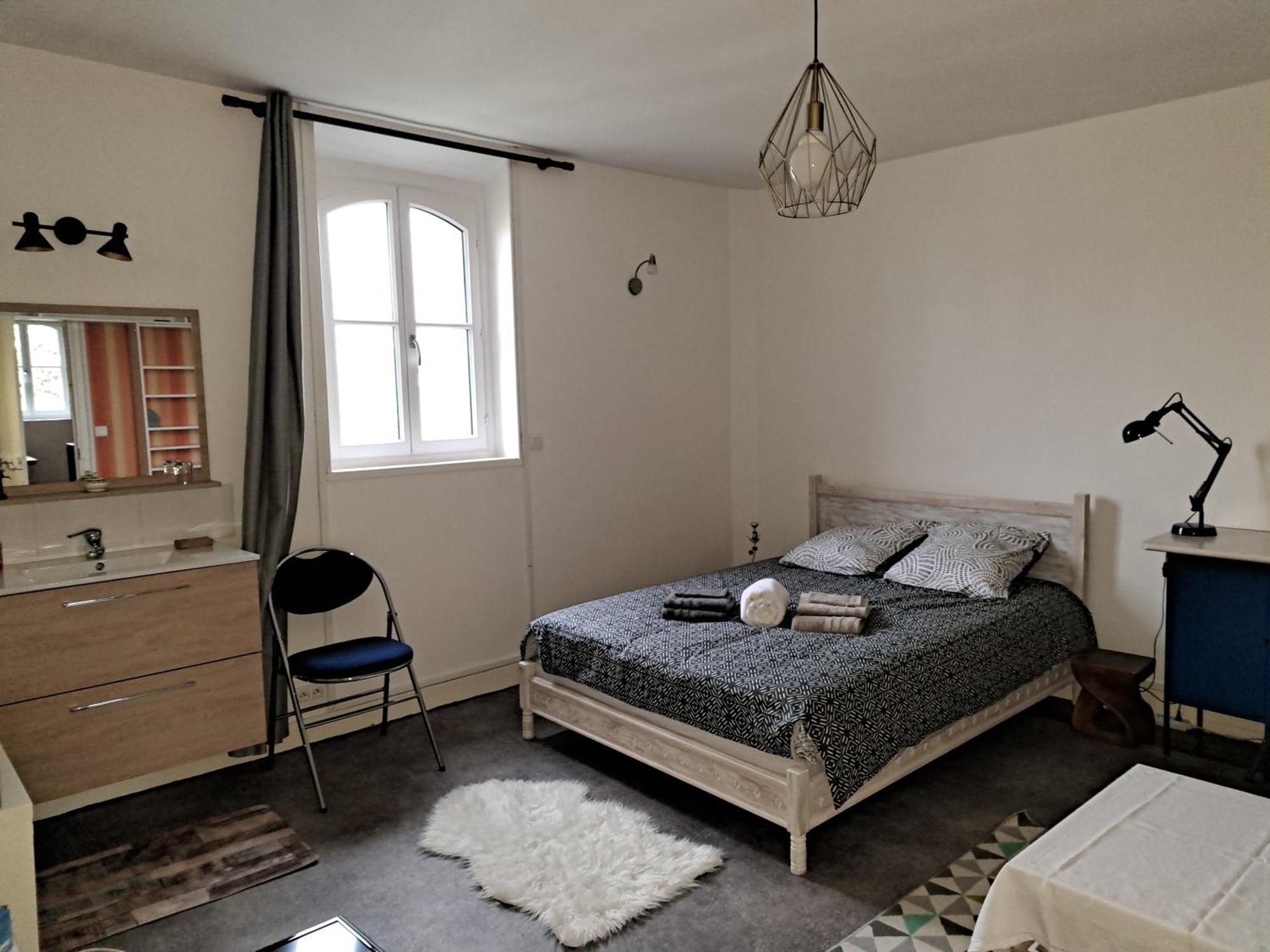 Les Chambres De Lucie-B&B - Petit Dej Inclus - Parking Prive - Proche Gare Versailles Exterior foto